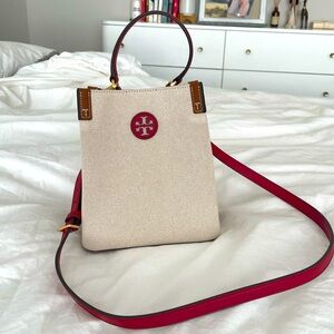 Tory burch bucket bag